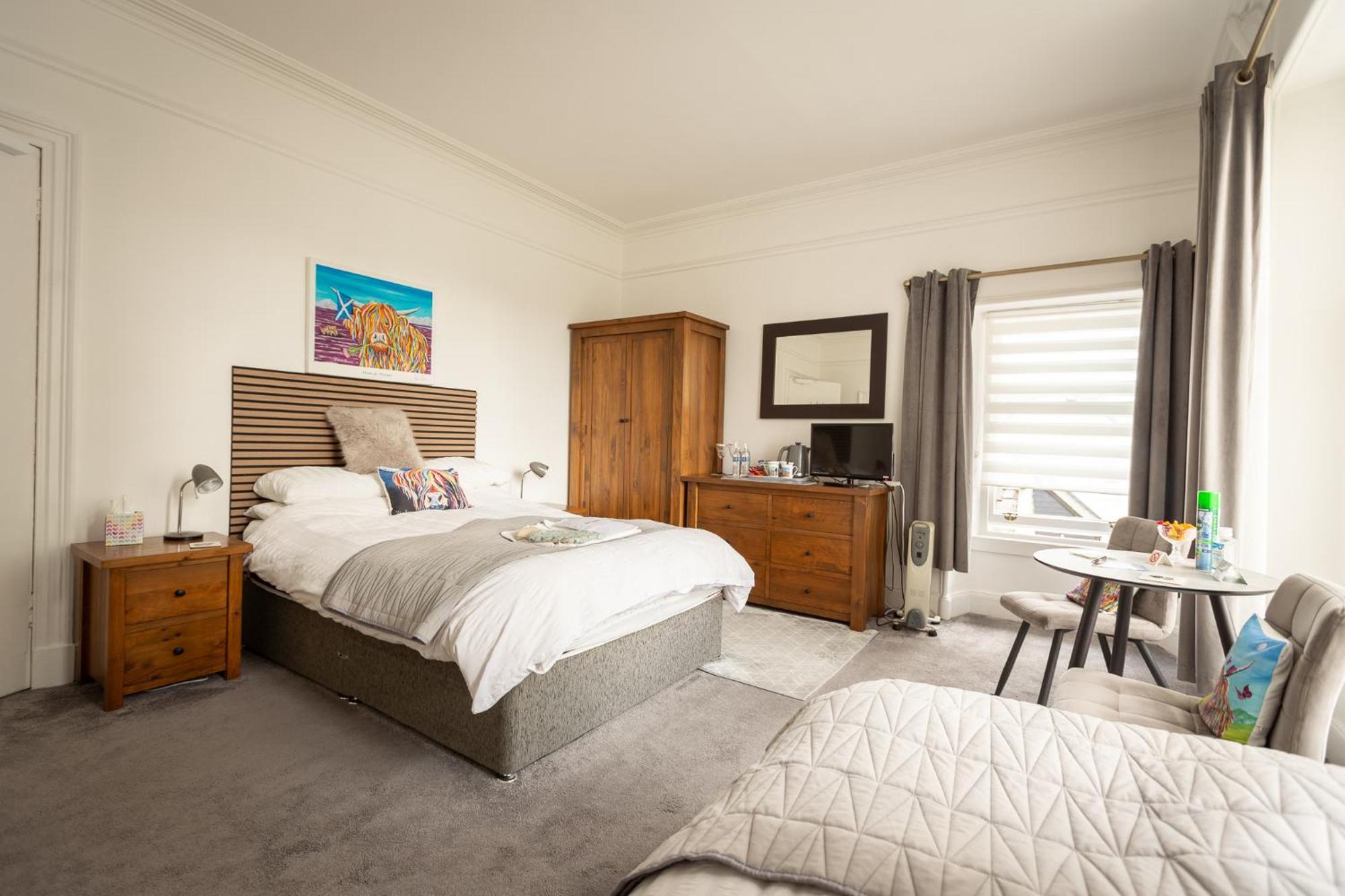 Chrialdon House Otel Beauly Dış mekan fotoğraf